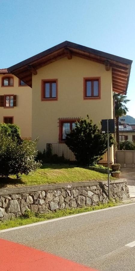 Apartamento Alla Piana Varallo Exterior foto