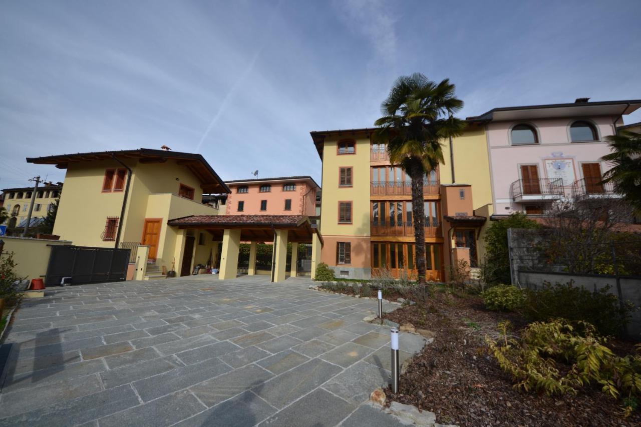 Apartamento Alla Piana Varallo Exterior foto