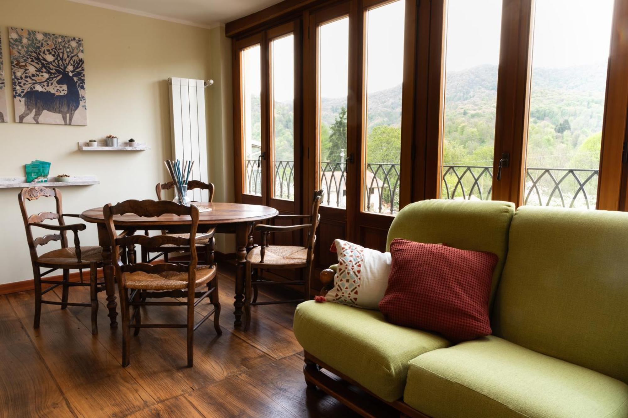 Apartamento Alla Piana Varallo Exterior foto